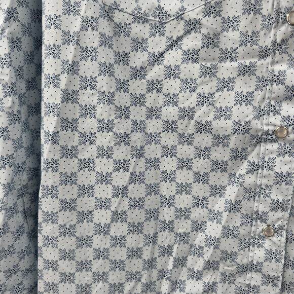 NWT Wrangler Long Sleeve light blue Pattern Western Shirt - Picture 5 of 8